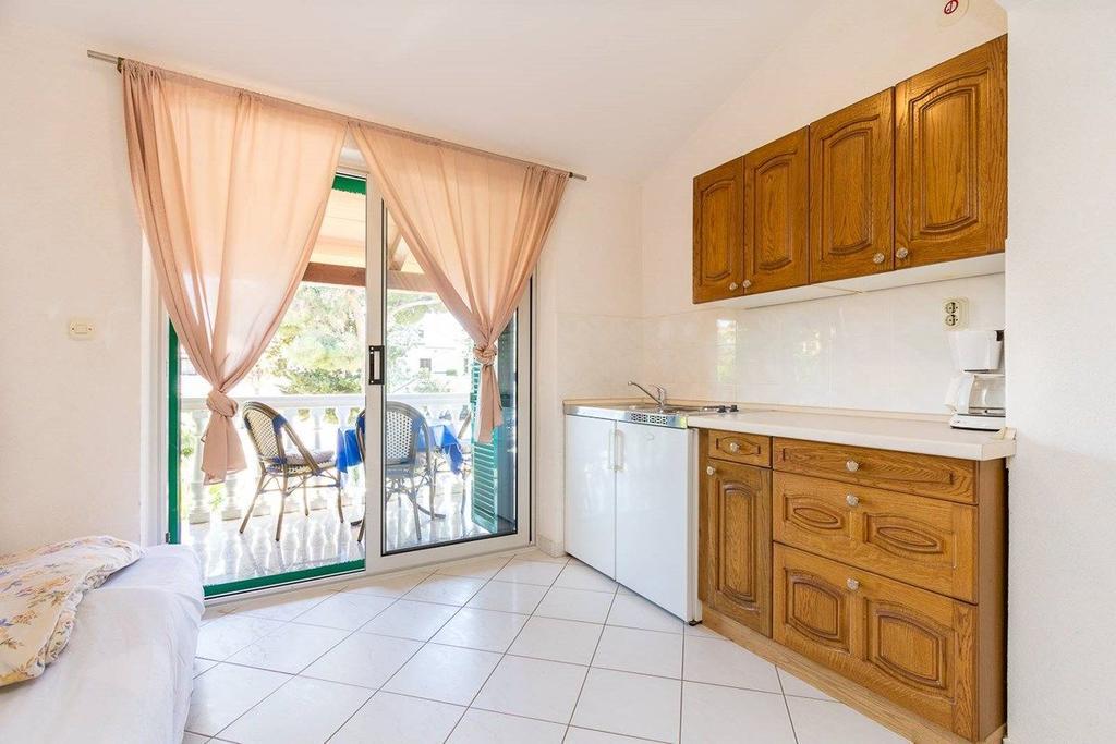 Apartments Vjera メドゥリン 部屋 写真